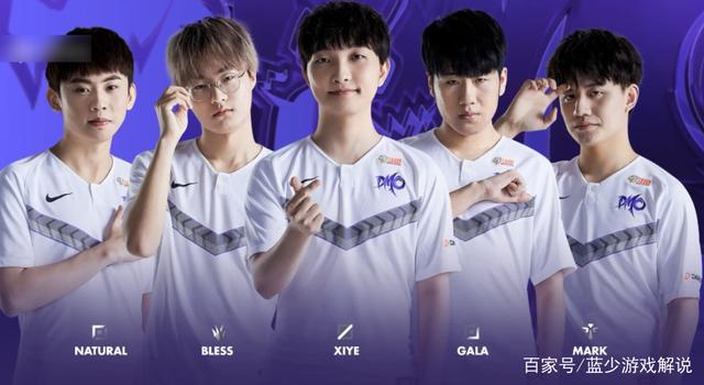 现在的他很 现在的他很